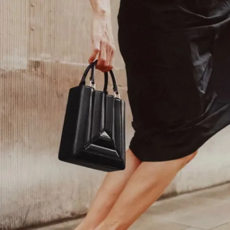Artsy Chic Pleated Shoulder Handbag