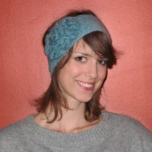 flower headband {knitting pattern}