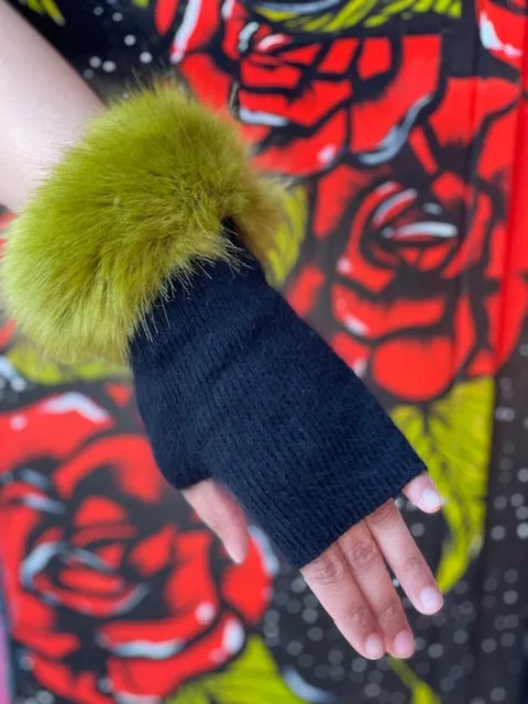 Magical Wrist Warmer #3